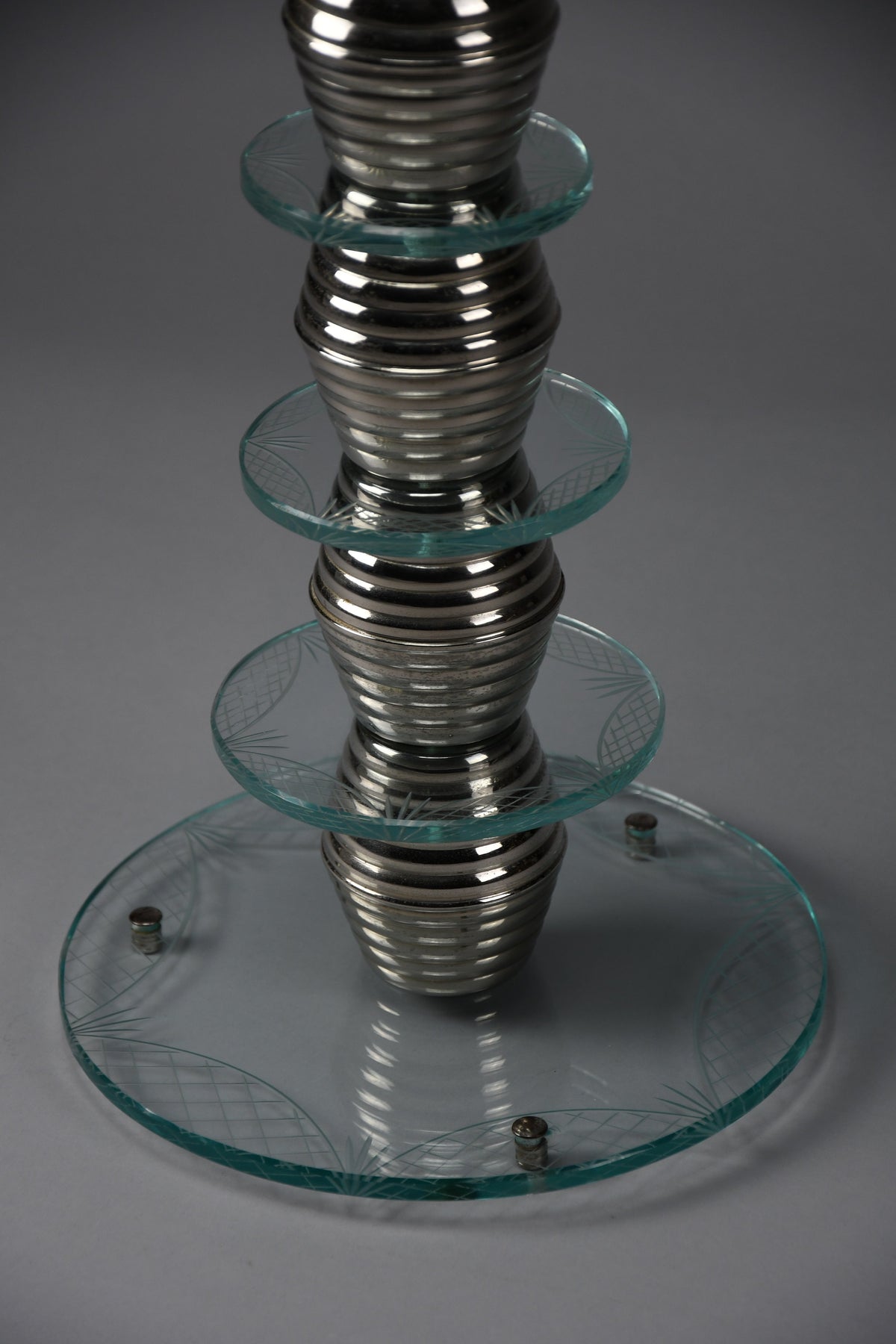 Italian mid-century glass side table in the style of Fontana Arte, 1940s