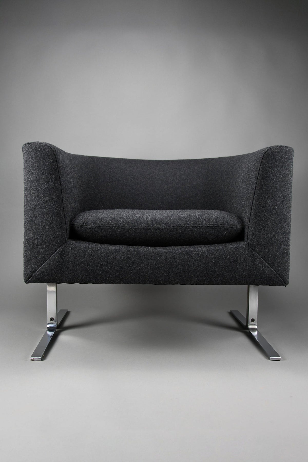 Mid-century modern lounge chair by Geoffrey Harcourt for Artifort Netherlands Early 1960s – Reupholstered in recycled