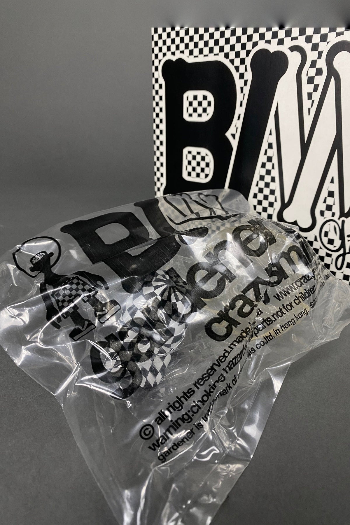 Sealed White Body Black Bone Designer Toy by Michael Lau 2006 - Art Toys