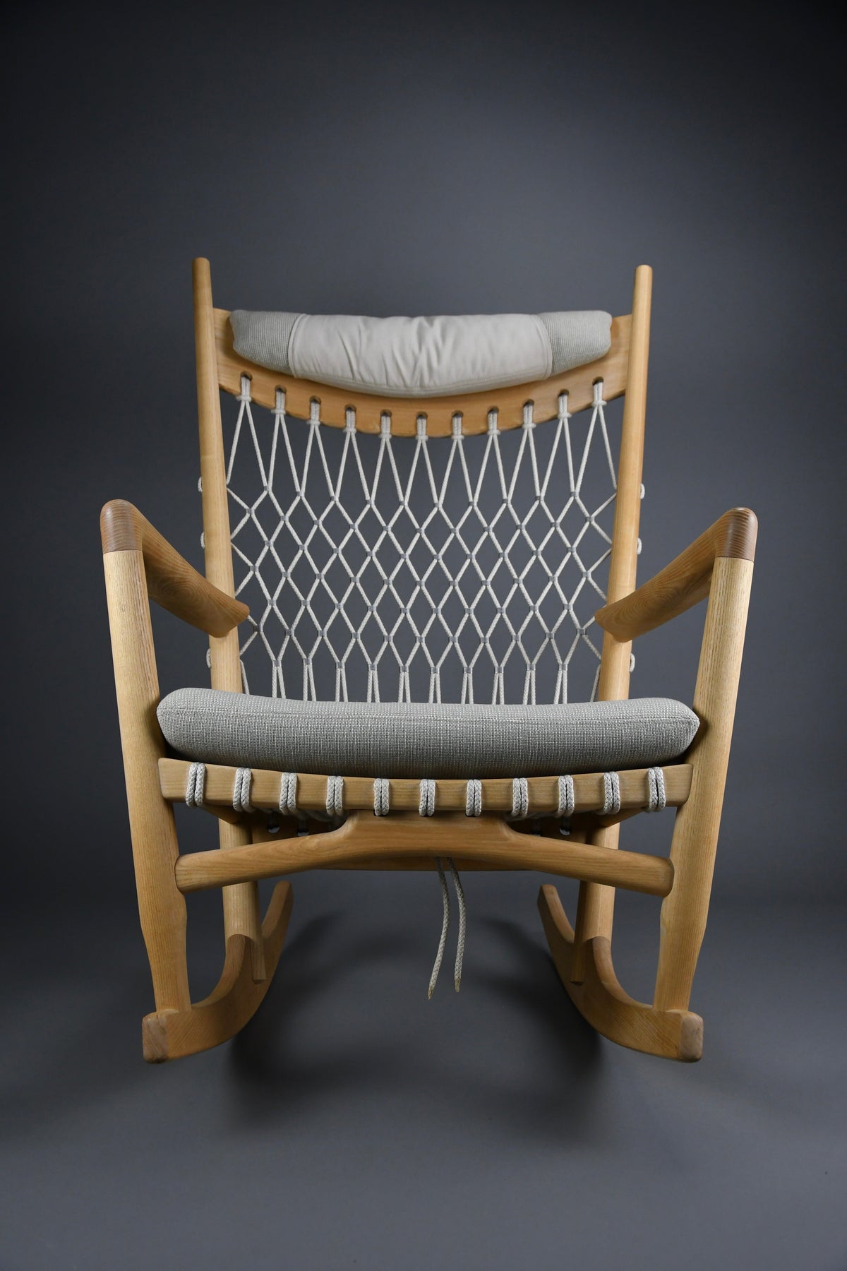 Hans J. Wegner PP124 rocking chair 1984 PP Møbler Denmark - Furniture