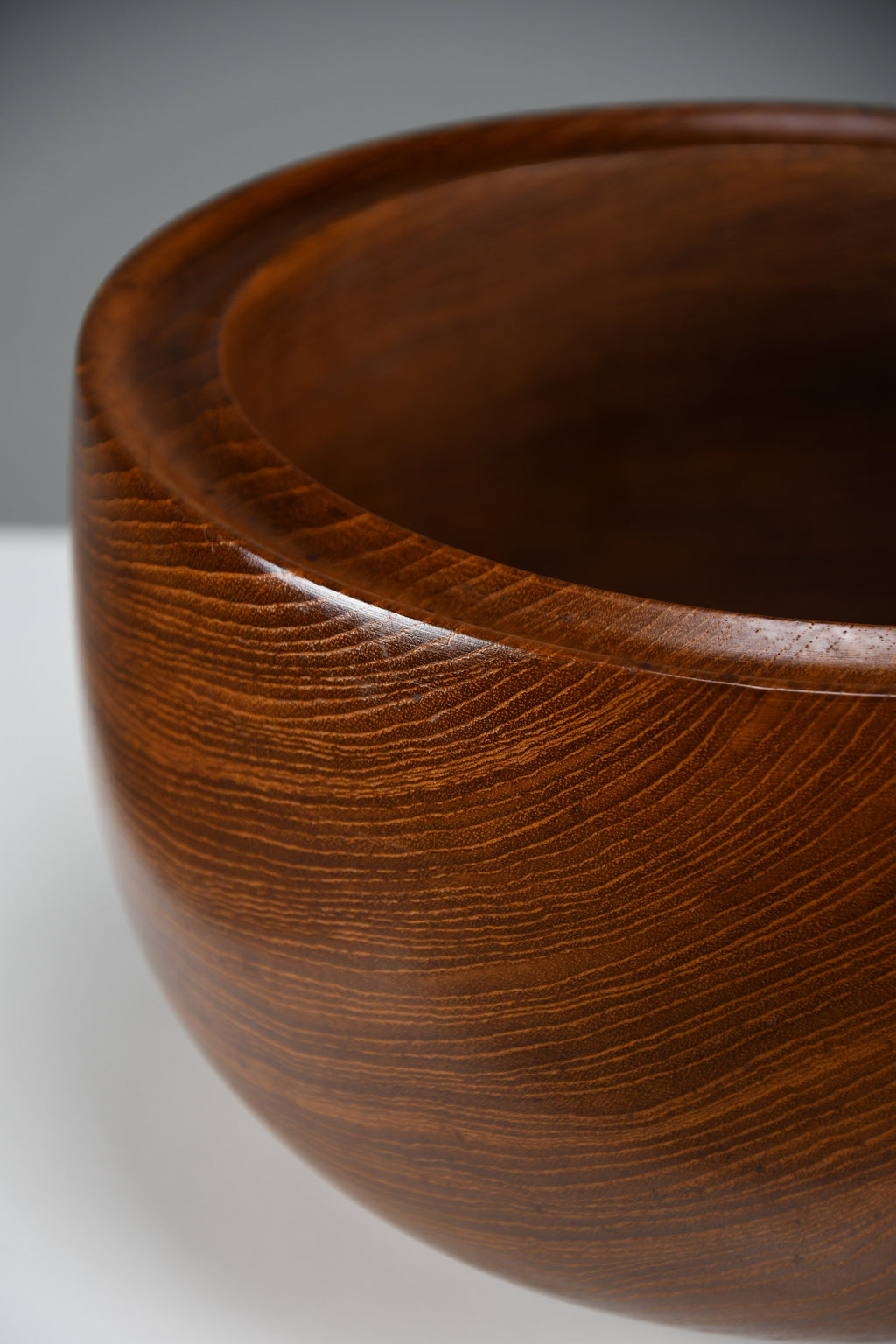 Large Scandinavian mid-century modern Jatoba wood bowl organic turned form 1960s - Decor