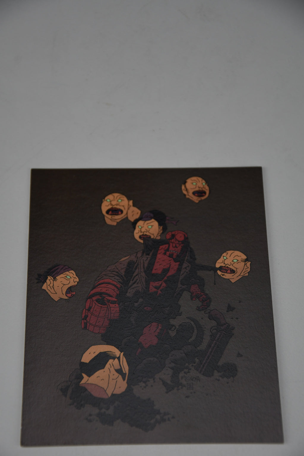 Limited edition designer toy Hell Boy by Mike Mignola and Eric So 2004 No. 217/999 - Art Toys