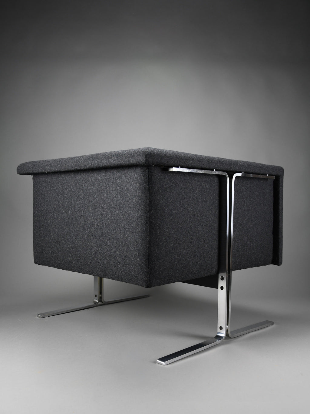 Mid-century modern lounge chair by Geoffrey Harcourt for Artifort Netherlands Early 1960s – Reupholstered in recycled