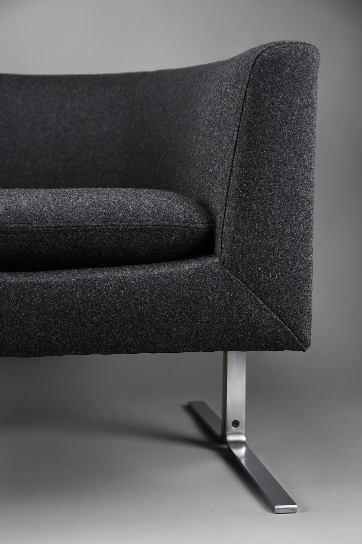 Mid-century modern lounge chair by Geoffrey Harcourt for Artifort Netherlands Early 1960s – Reupholstered in recycled