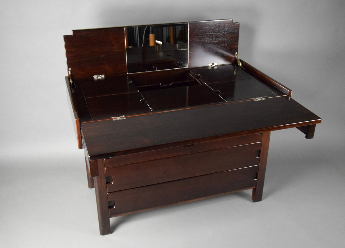 Stylish Italian 1970’s chest of drawers vanity and writing desk Unending by Ernesto Radaelli - Furniture